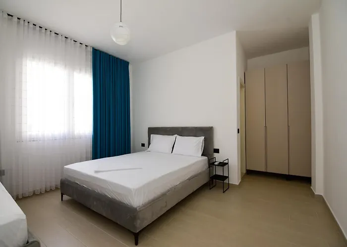 Ejona Villa